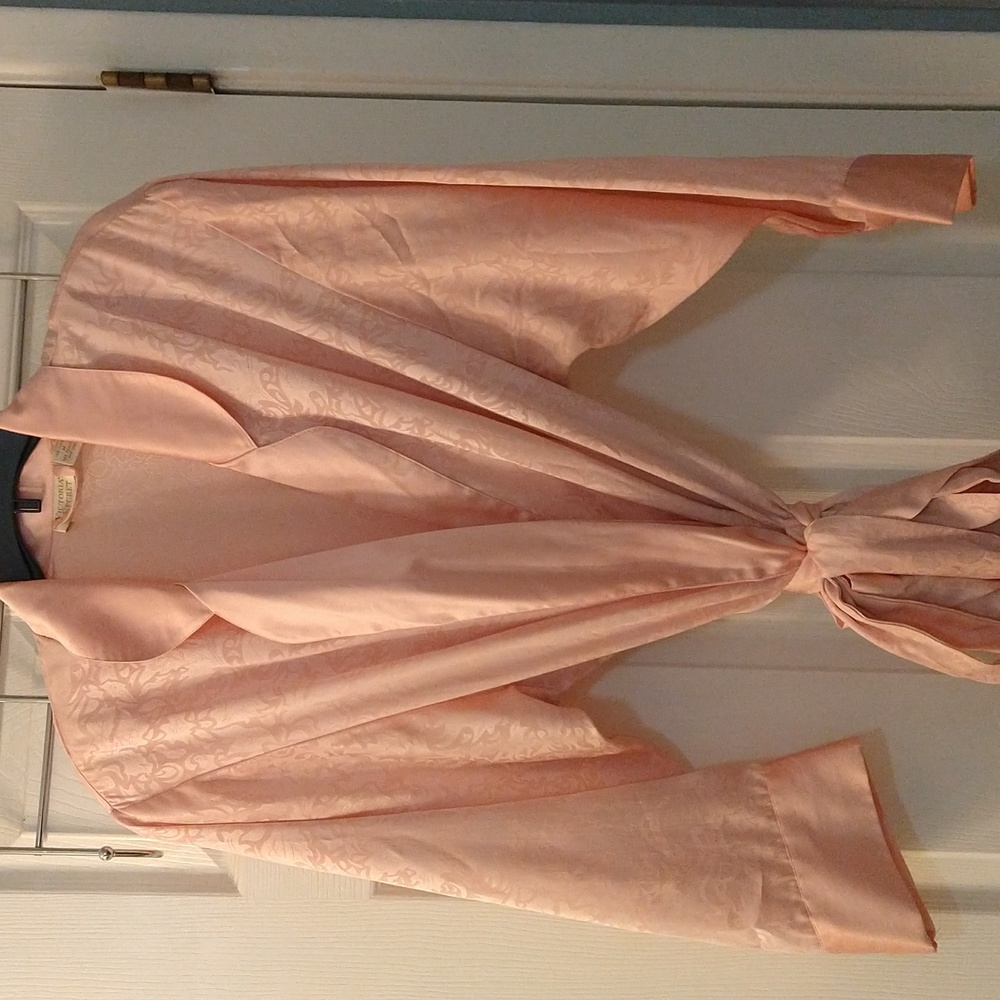 Victoria Secret Medium Robe - Picture 3 of 5